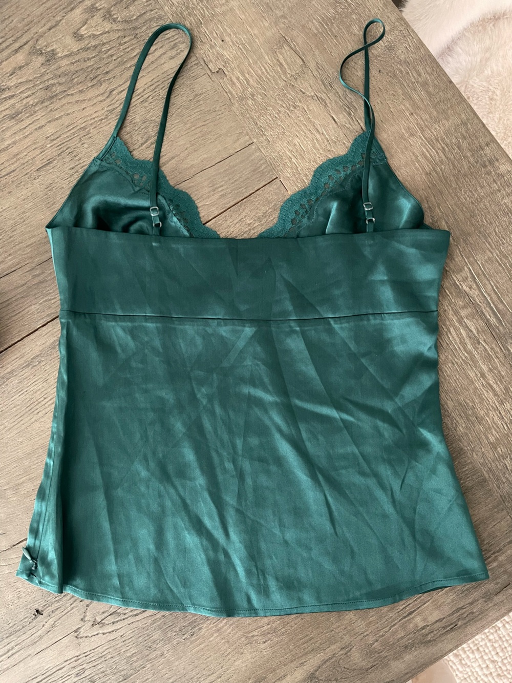 Y2K Vintage Bebe Emerald Green Silk Lace Trimmed Camisole  Top M DEADSTOCK - Picture 5 of 7